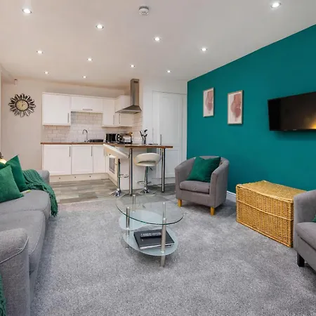 1 The Keyes- Stylish & Spacious With Free Parking *